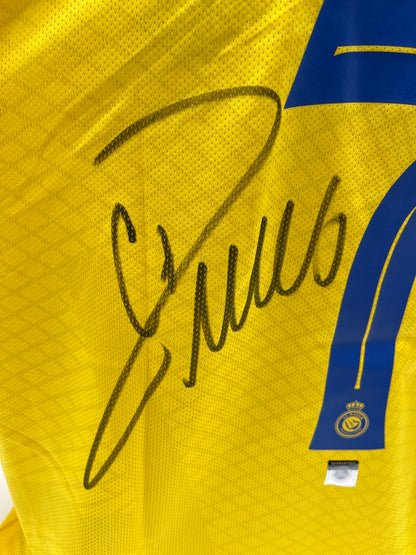 Camiseta del Al Nassr FC firmada por Cristiano Ronaldo, con certificado de autenticidad, talla XXL.