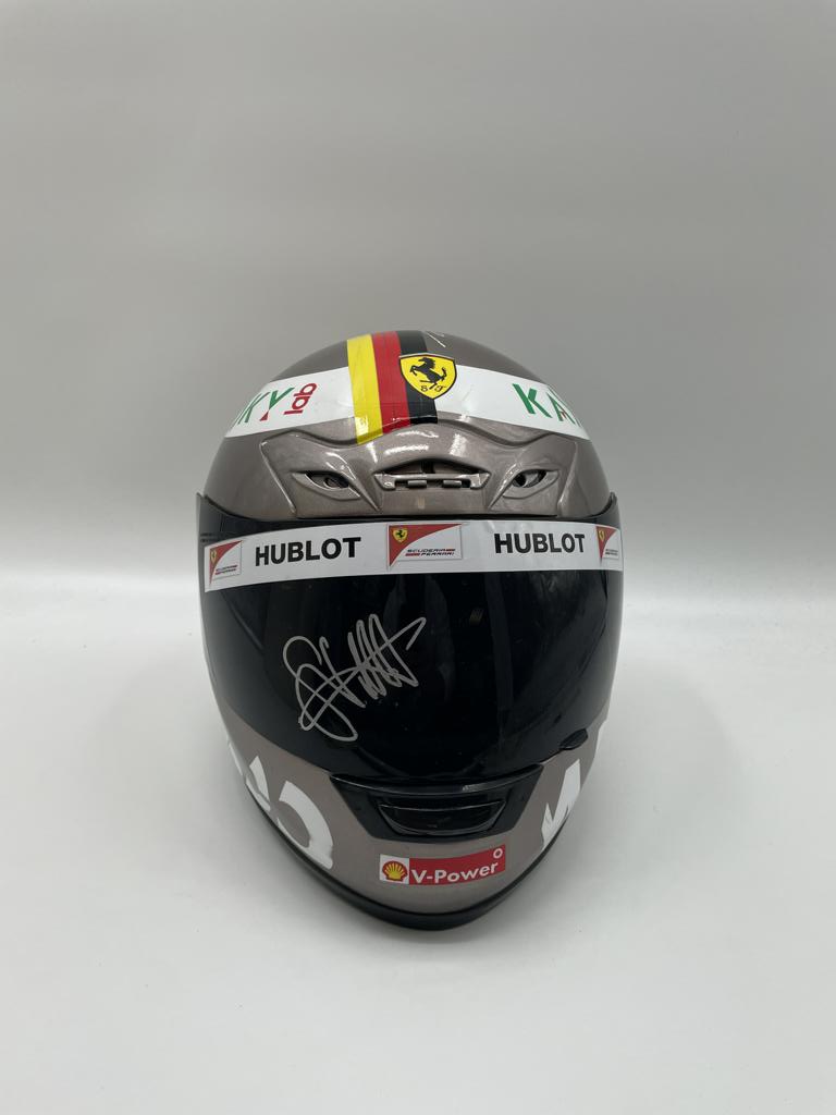 Sebastian Vettel Formel 1 Helm signiert Autogramm Echtheitszertifikat COA 1:1