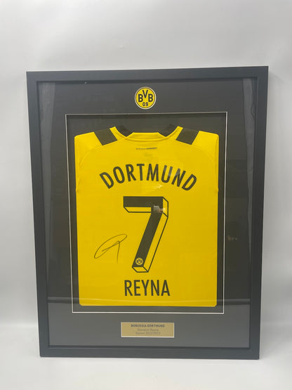 Borussia Dortmund Trikot Giovanni Reyna signed as part of Puma BVB