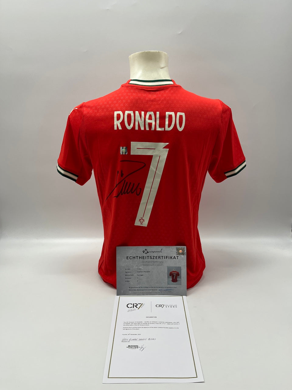 Portugal jersey Cristiano Ronaldo signed autograph COA football S