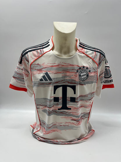 Bayern München Trikot Joshua Kimmich signiert Adidas neu L