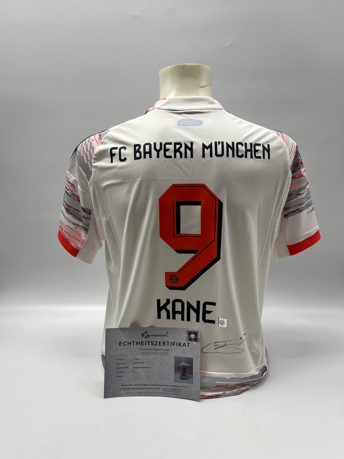 Bayern München Trikot Harry Kane signiert Autogramm Adidas COA L