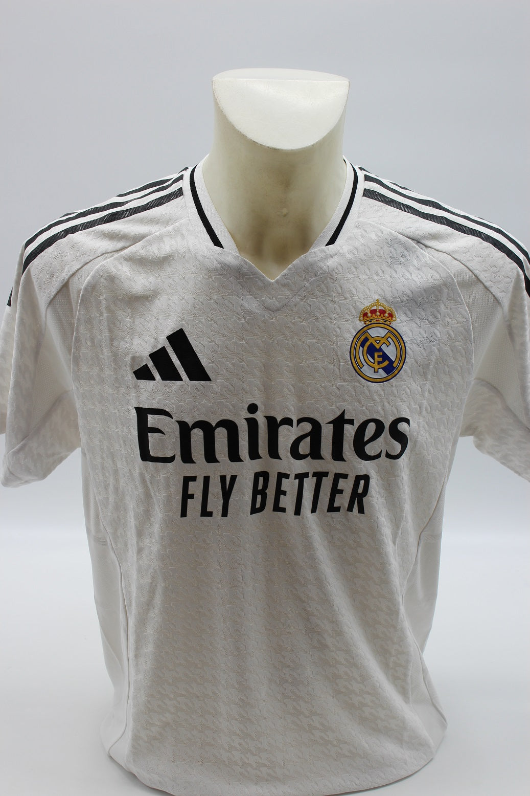 Real Madrid Trikot Kylian Mbappe signiert Autogramm Adidas neu M
