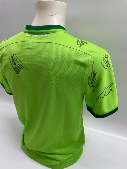 VfL Wolfsburg jersey 2016/2017 team signed wolves autograph nike s