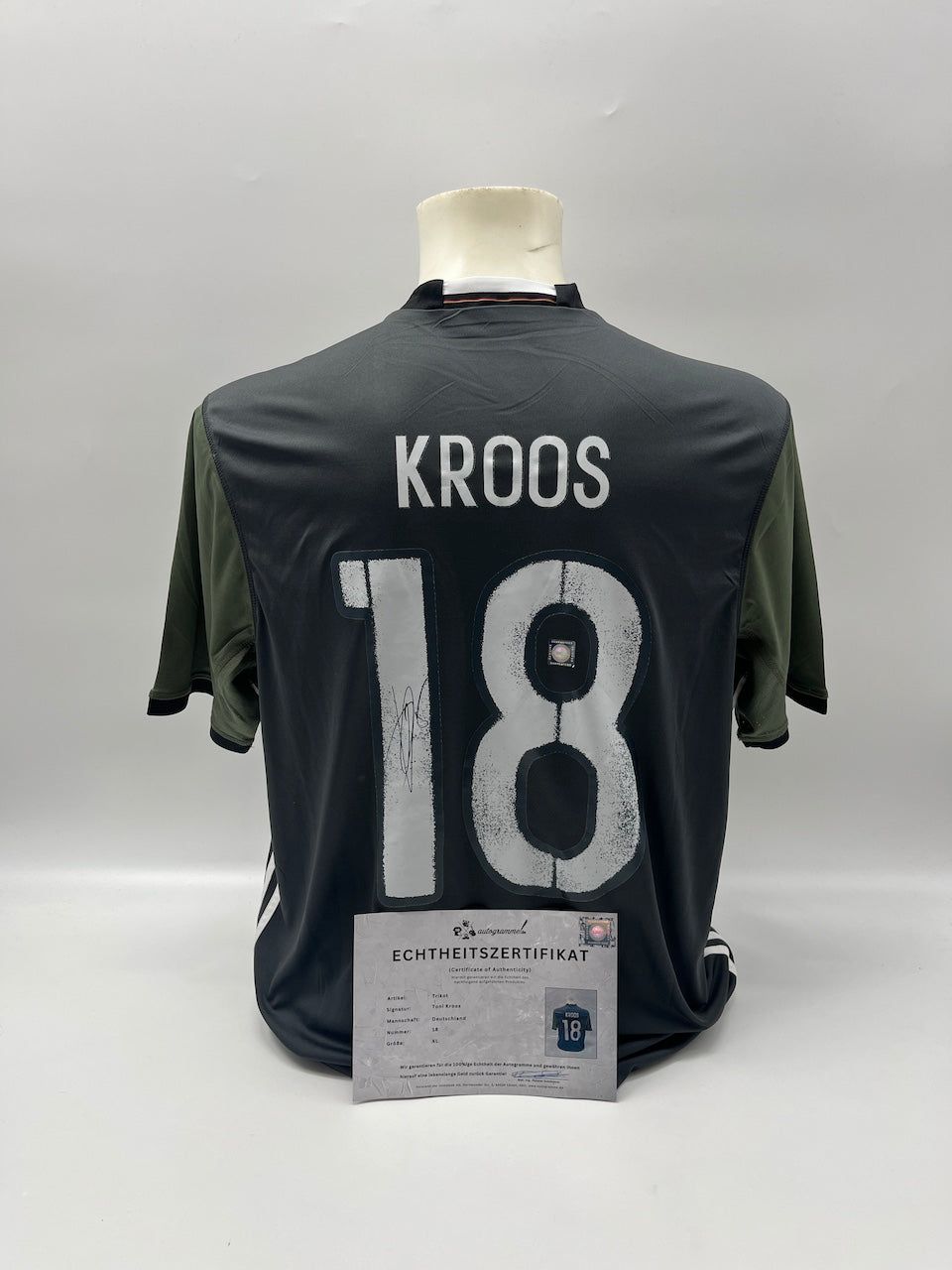 DFB Trikot Toni Kroos signiert Autogramm Adidas COA XL