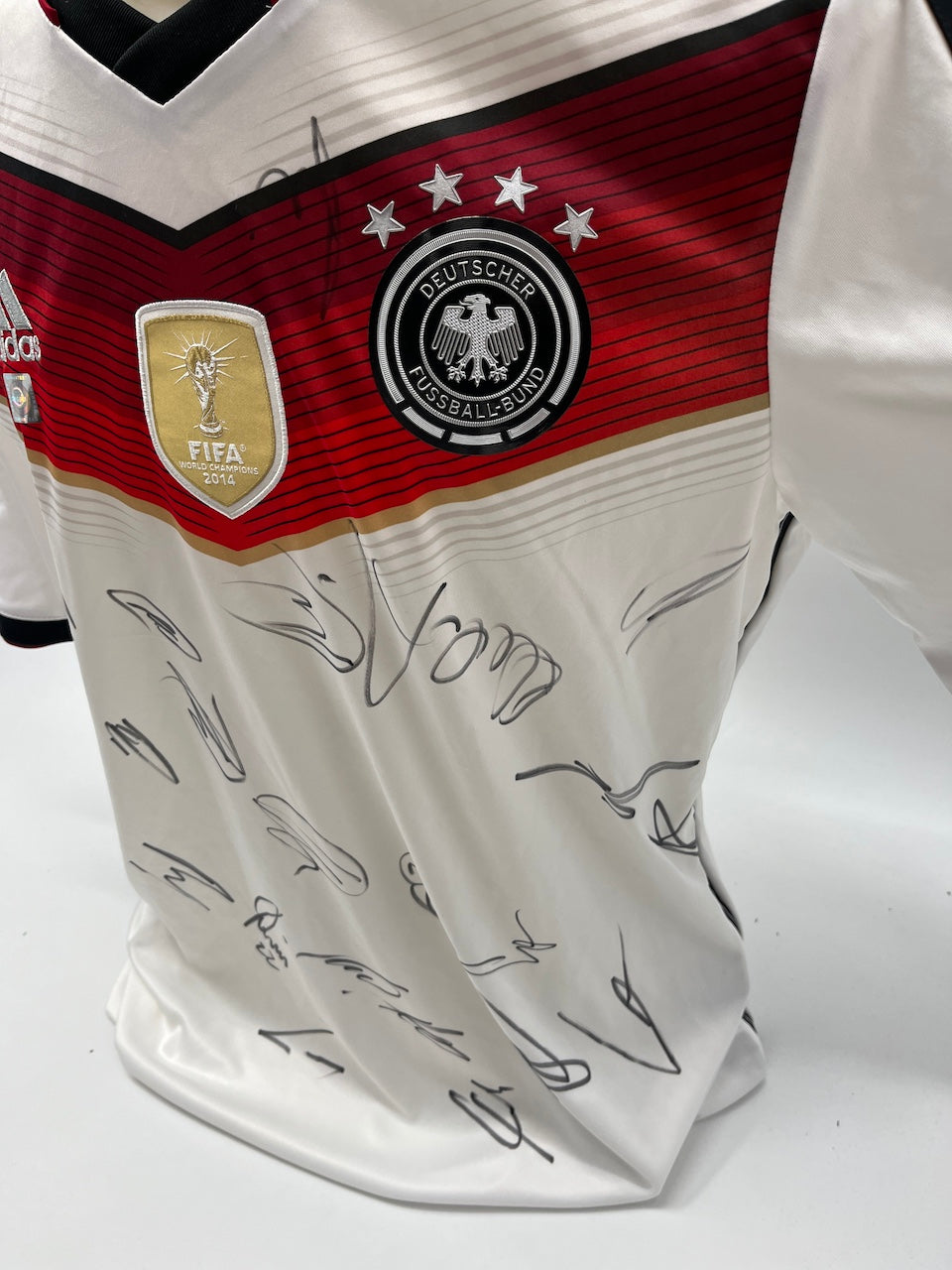 Deutschland Trikot WM 2014 Teamsigniert Autogramm DFB Weltmeister Adidas L
