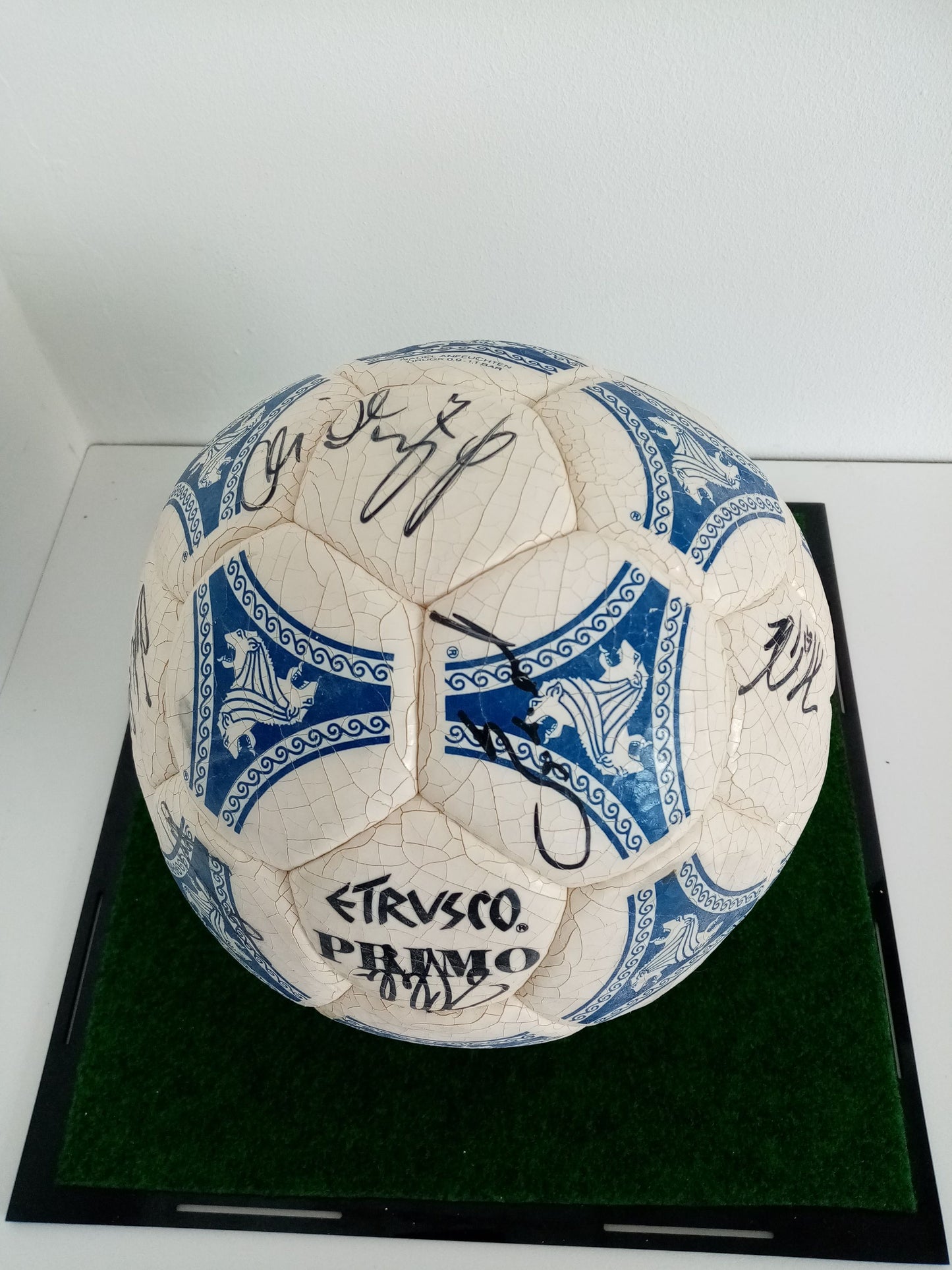 Football Team Signed World Cup 1990 in Display Case DFB Signature Germany COA Adidas