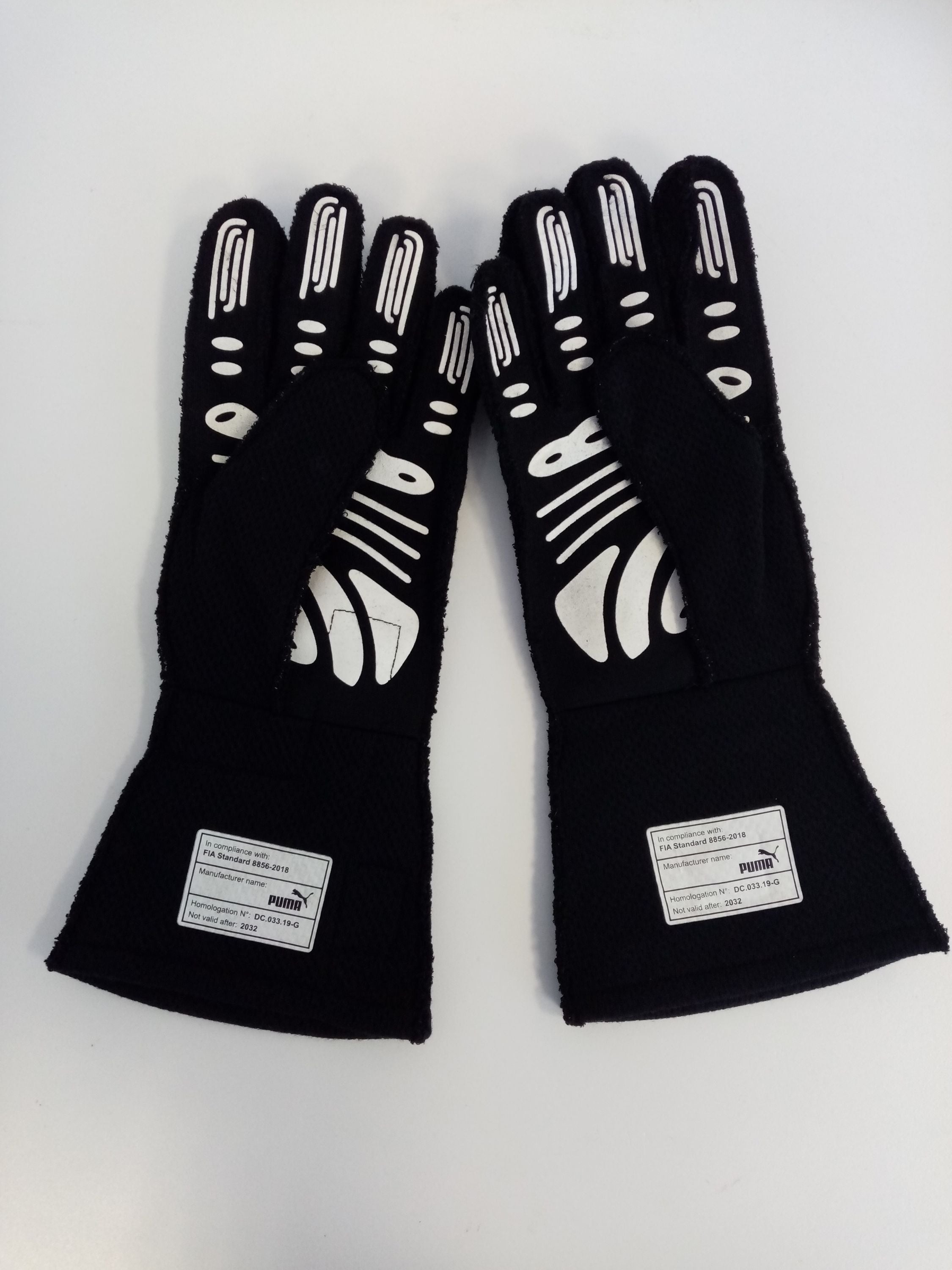 Lewis Hamilton original worn driver gloves England Formula 1