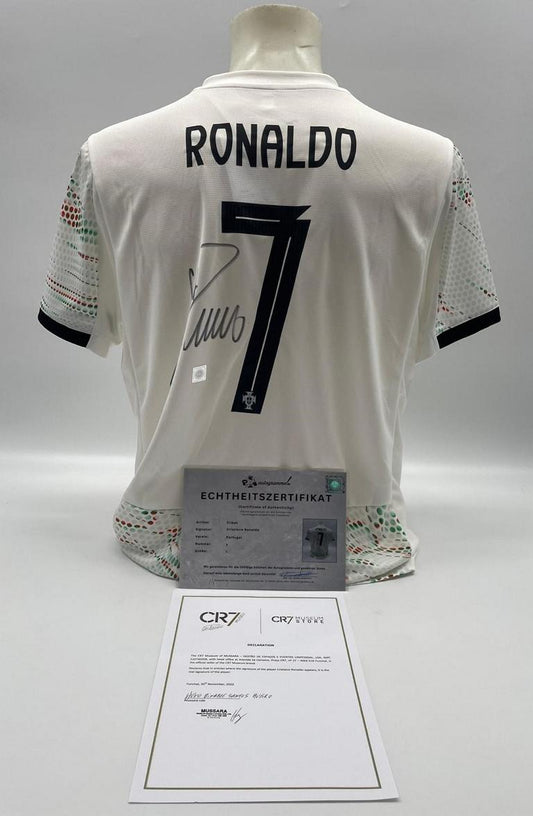 Portugal Trikot Cristiano Ronaldo signiert Autogramm COA Fußball L