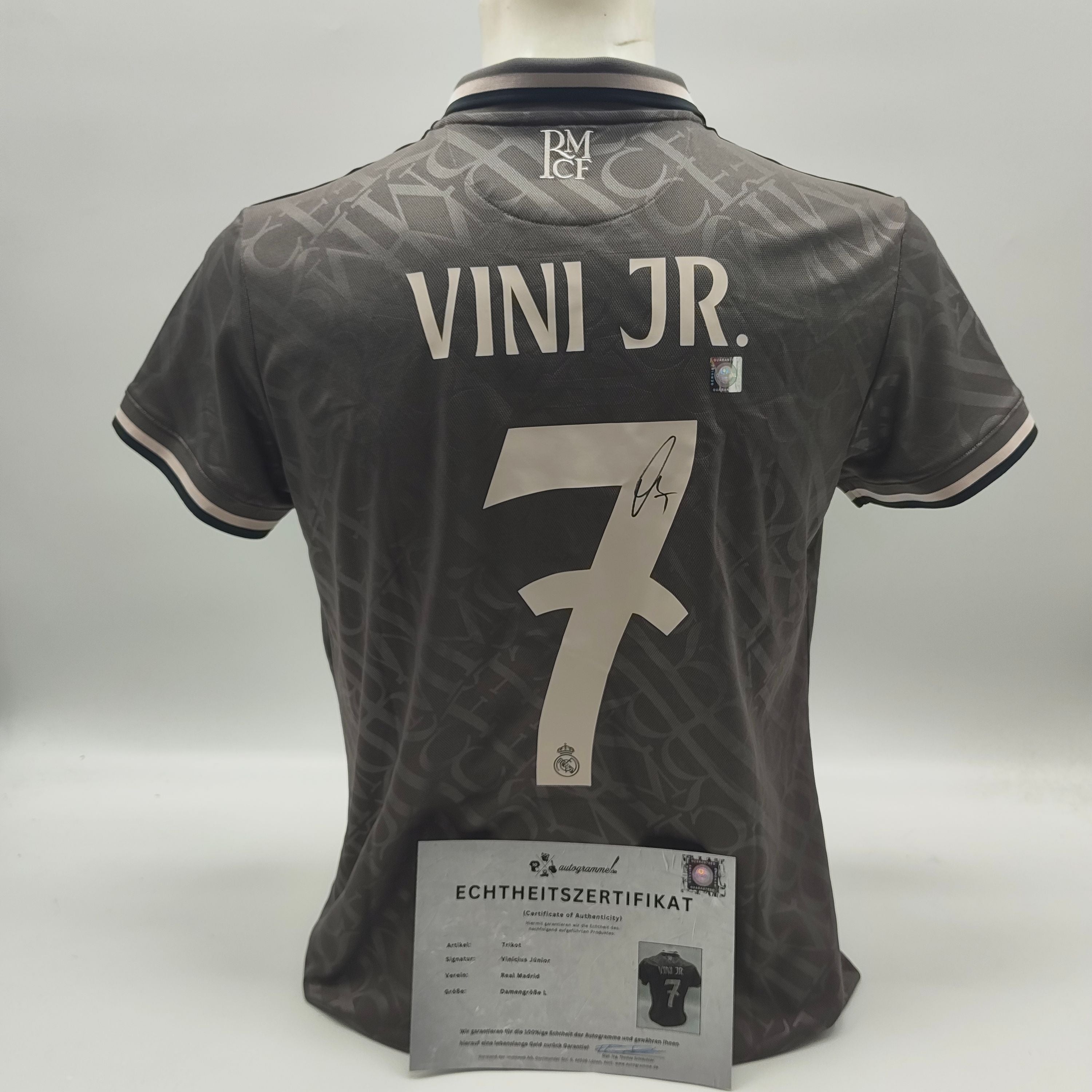 Real Madrid Damen Trikot Vinicius Junior signiert Autogramm Adidas  L