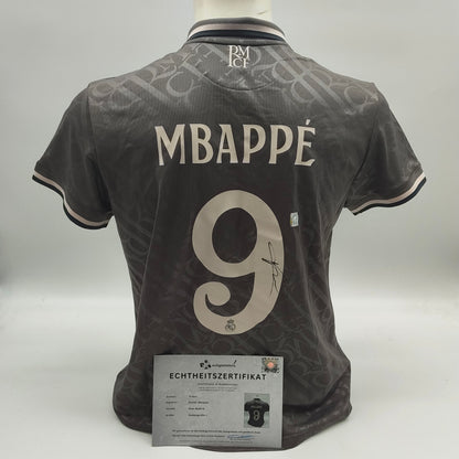 Real Madrid Damen Trikot Kylian Mbappe signiert Autogramm Adidas COA L