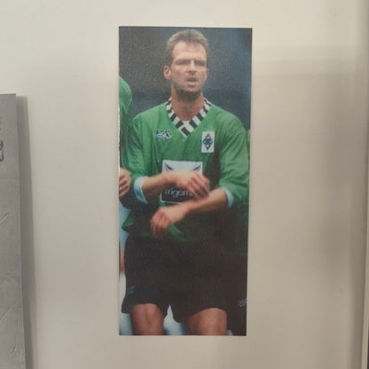 Kapitänsbinde Holger Fach signiert im Rahmen Gladbach Autogramm COA