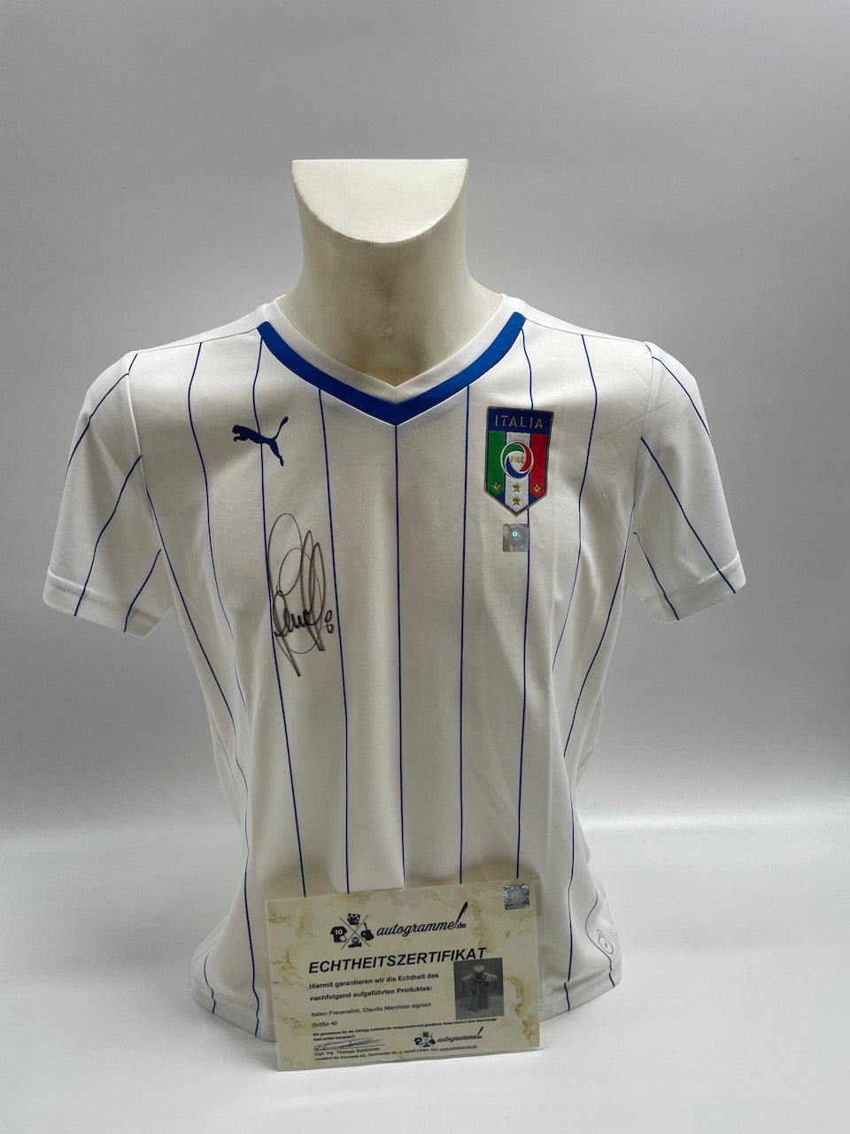 Italy women's shirt Claudio Marchisio signed autograph puma new 40