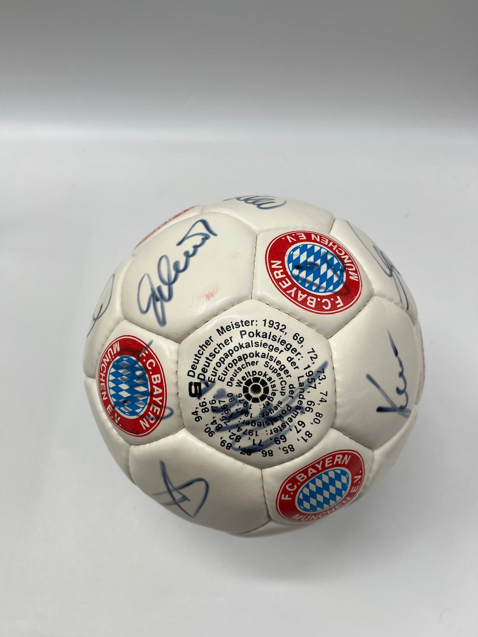 FC Bayern München Fußball Teamsigniert 1995/1996/1997 Autogramme FCB