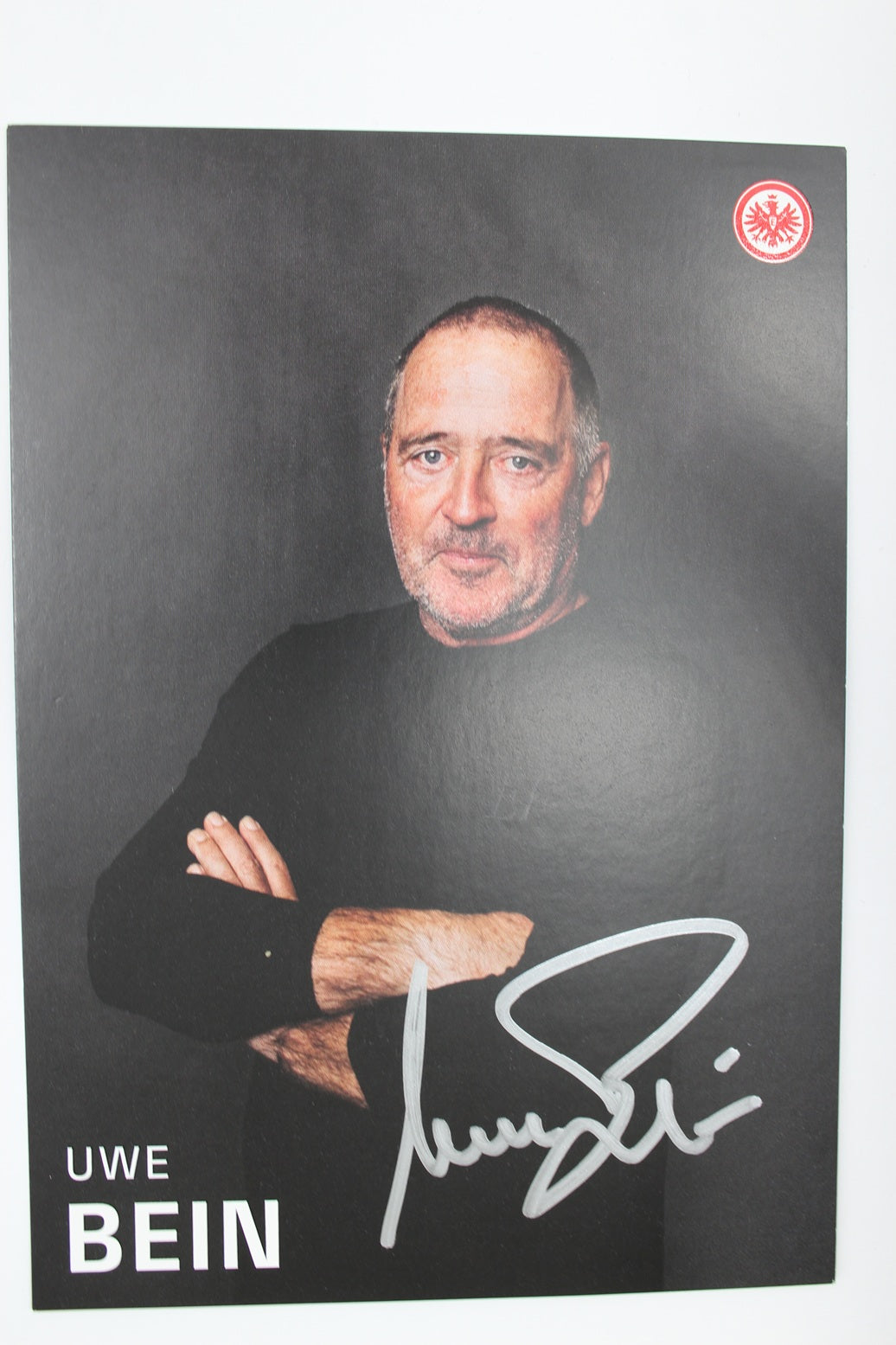Kapitänsbinde Eintracht Frankfurt Uwe Bein signiert im Rahmen Autogramm COA