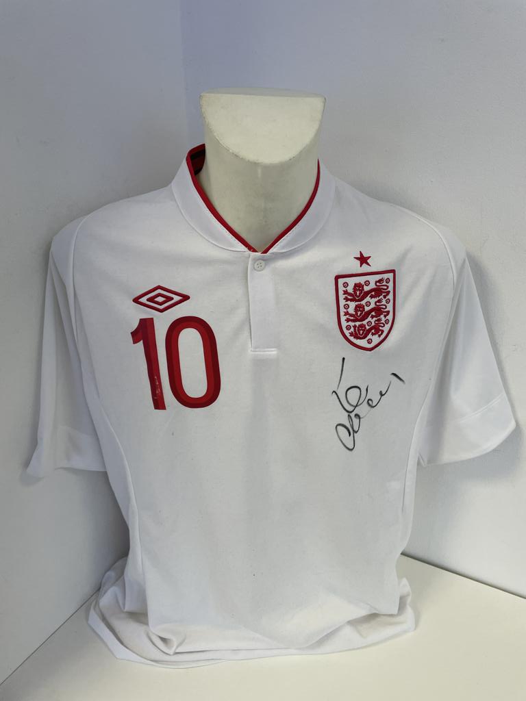 England Jersey Cleverley signed football autograph Football Umbro COA XL