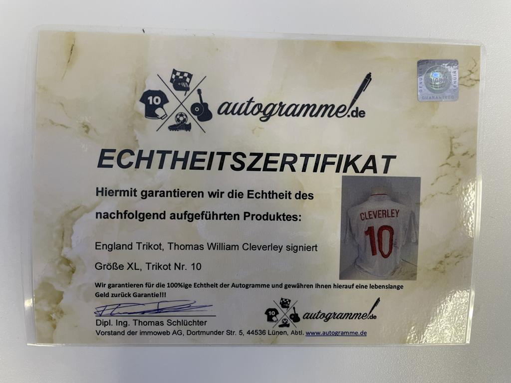 England jersey cleverley signed football autograph autograph football umbro coa XL