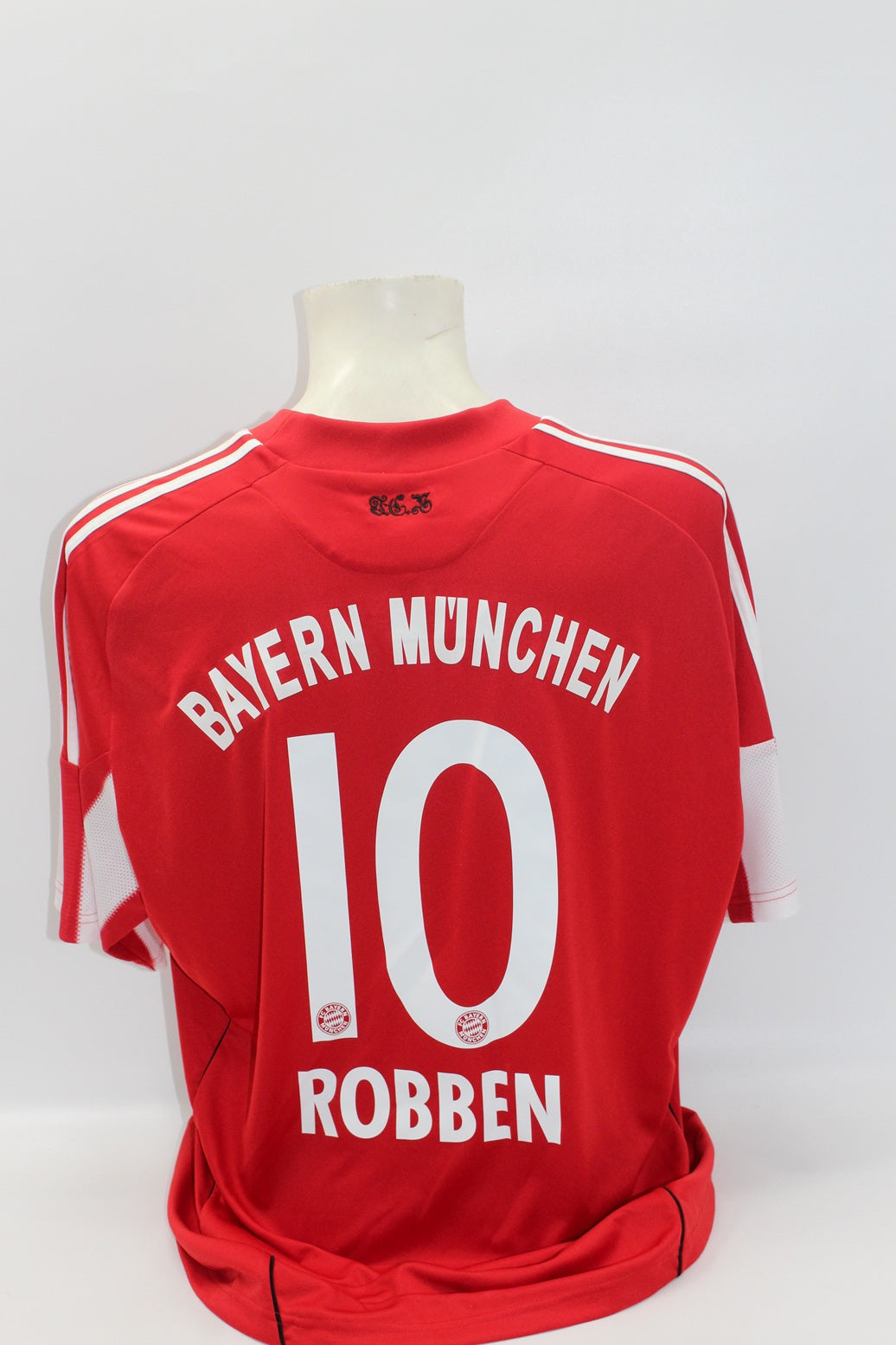 Bayern München 2010/2011 Trikot Arjen Robben signiert Autogramm Adidas COA XL