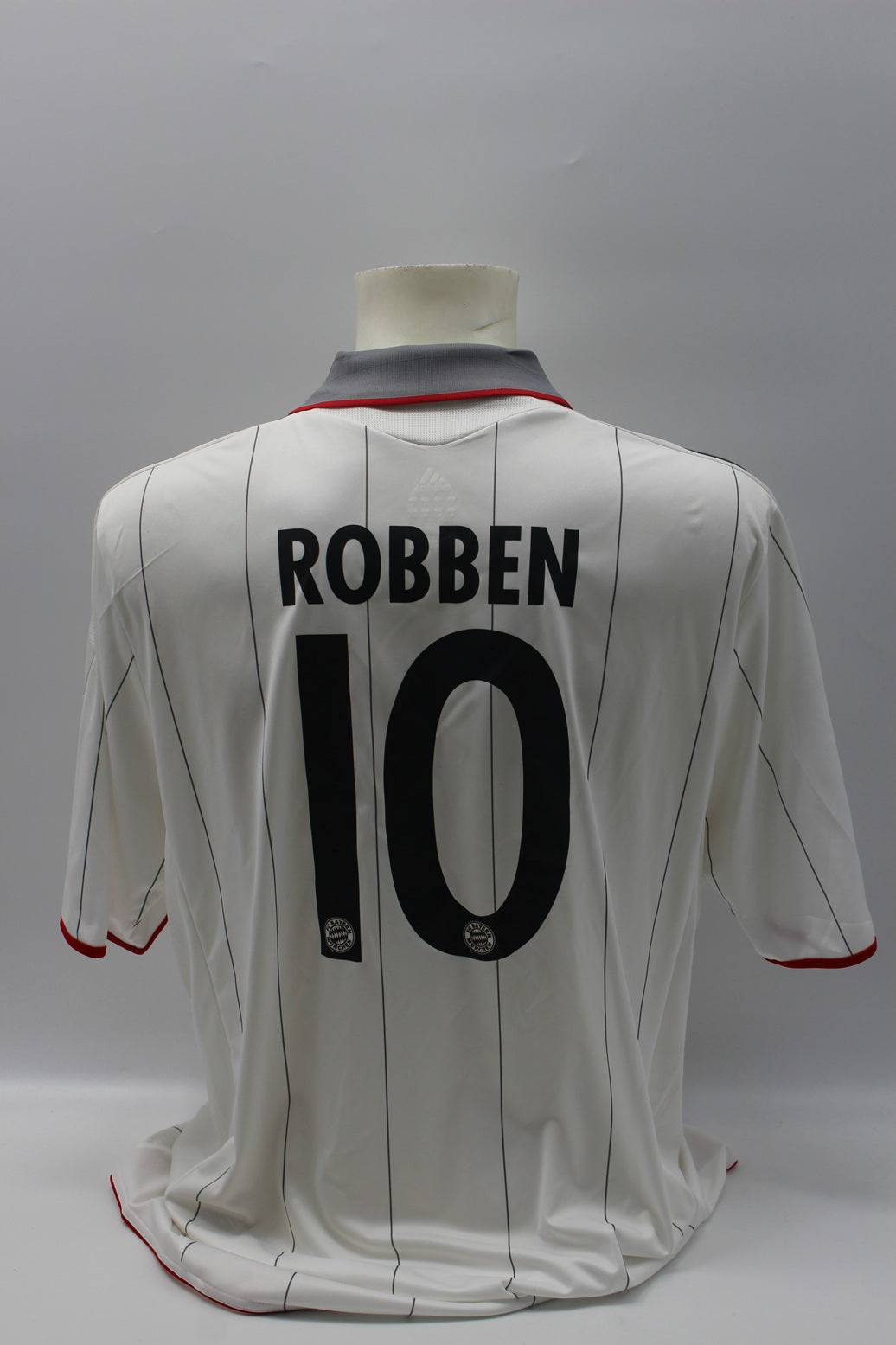 Bayern München 2009/2010 Trikot Arjen Robben signiert Autogramm Adidas COA XL