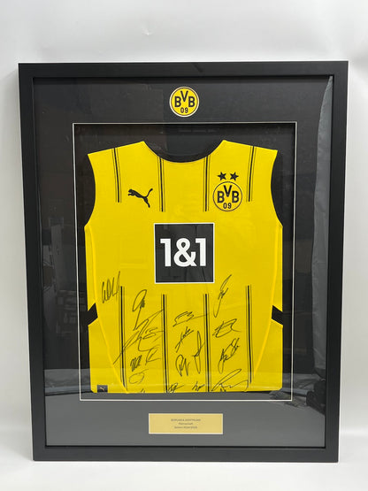Borussia Dortmund Trikot 2024/2025 team signed as part of Puma Neu BVB