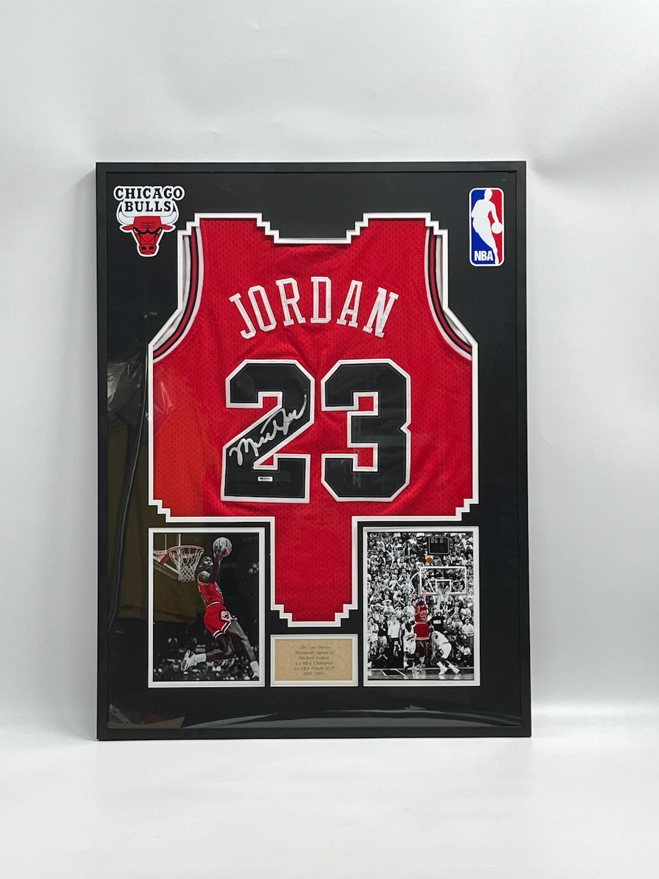 Chicago Bulls Jersey Michael Jordan signiert im Rahmen NBA Basketball COA