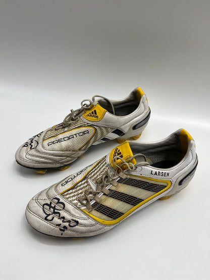 Matchworn soccer shoes Soren Larsen signed Schalke Adidas Coa