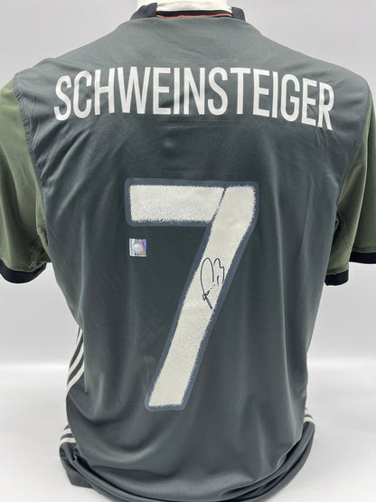 DFB Trikot Bastian Schweinsteiger signiert Autogramm Adidas COA M
