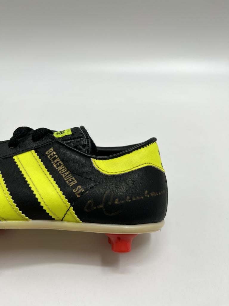 Fußballschuh Franz Beckenbauer signiert Fußball Autogramm Schuh Neu