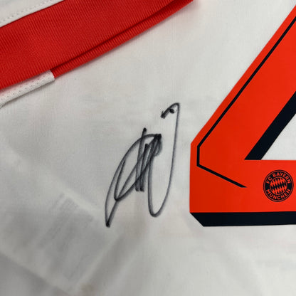 Bayern München Trikot Hiroki Ito signiert im Rahmen COA Adidas 152