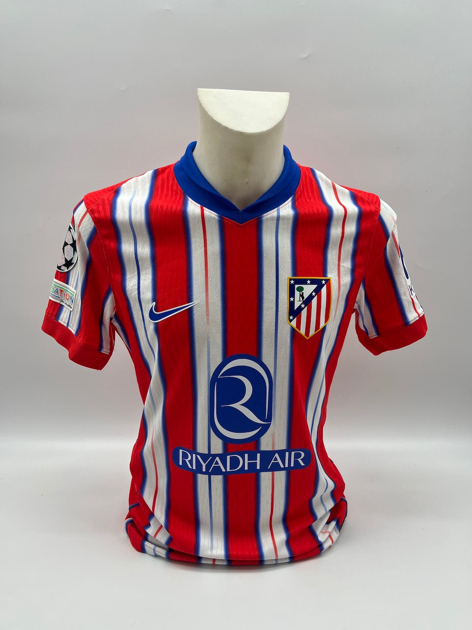 Matchworn Atletico Madrid Worn & Signed by Samuel Lino 21.01.2025
