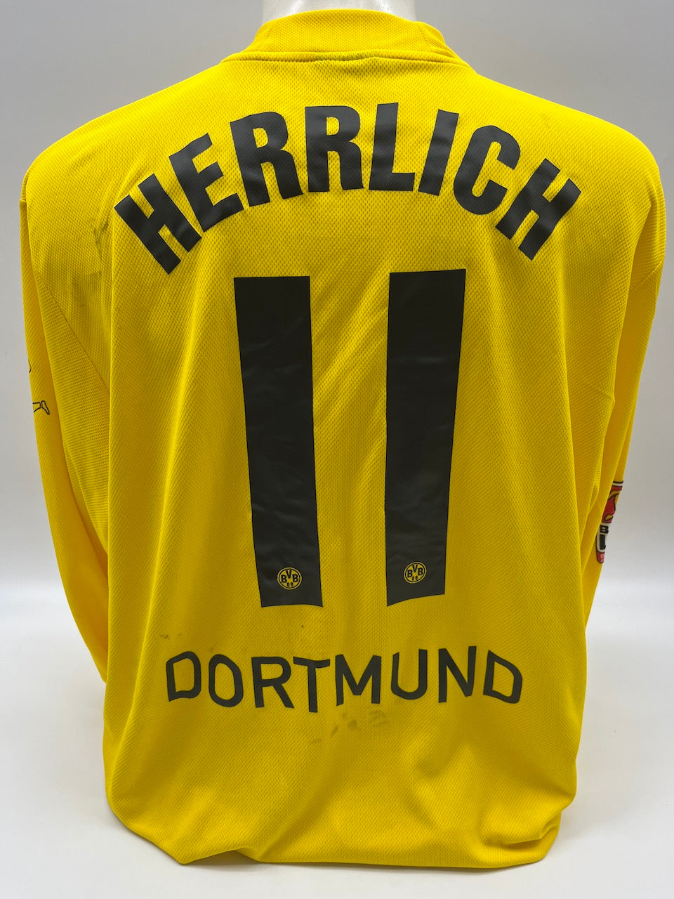 Matchworn Dortmund jersey worn by Heiko Herrlich 2002/2003 Bundesliga