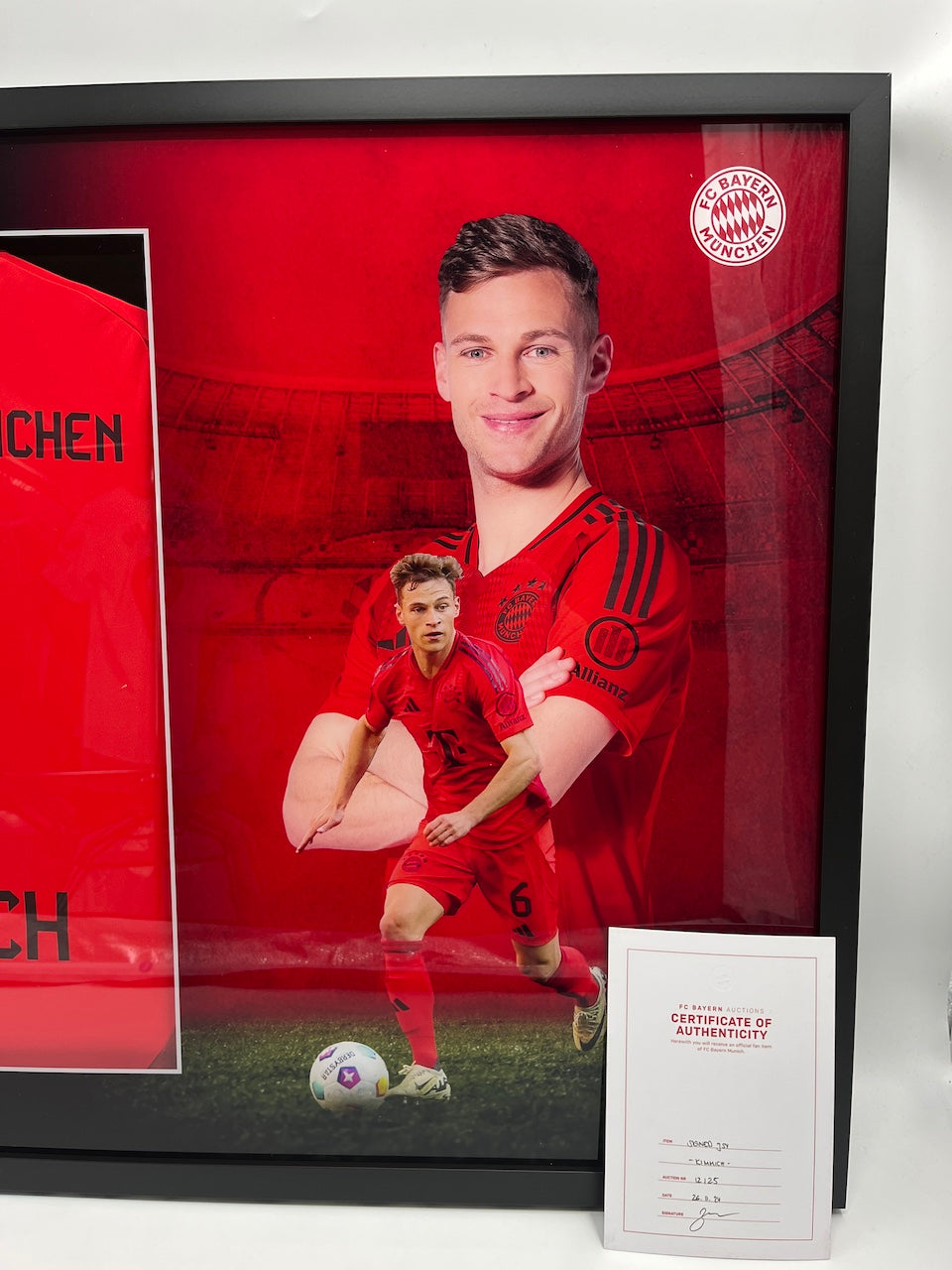 Bayern München Trikot Joshua Kimmich signiert im Rahmen COA Adidas