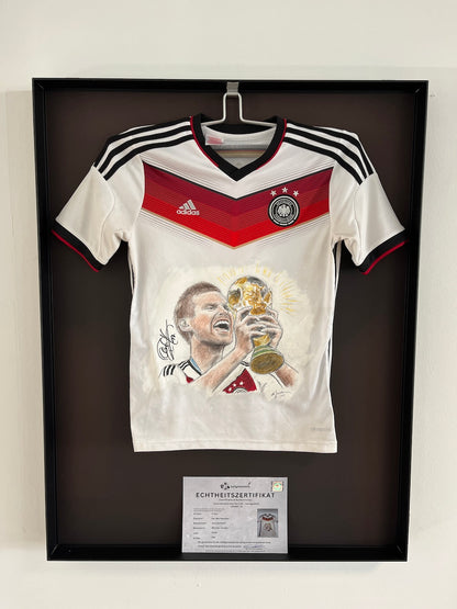 DFB jersey portrait by Mertesacker hand painted and signed in the frame 164