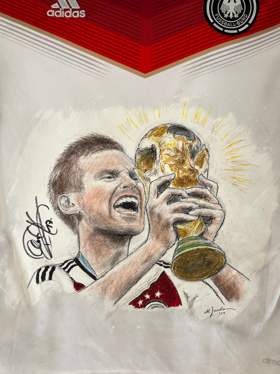 DFB Trikot Portrait Per Mertesacker handgemalt und signiert im Rahmen 164