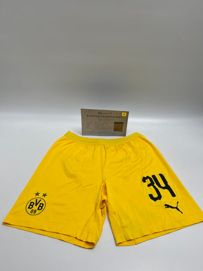 Matchworn Dortmund Trikothose worn by Jacob Bruun Larsen 20.10.2018