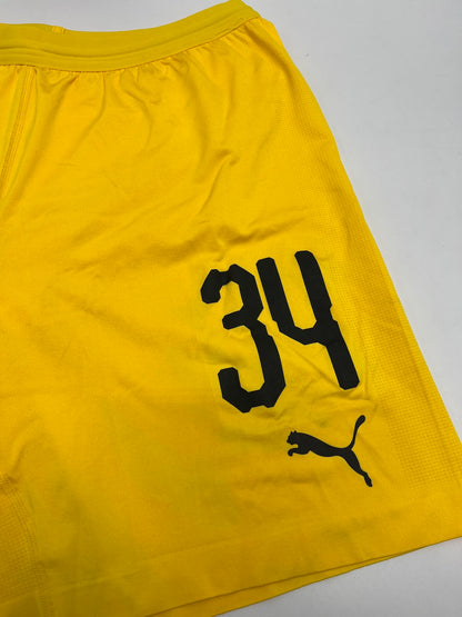 Matchworn Dortmund Trikothose worn by Jacob Bruun Larsen 20.10.2018