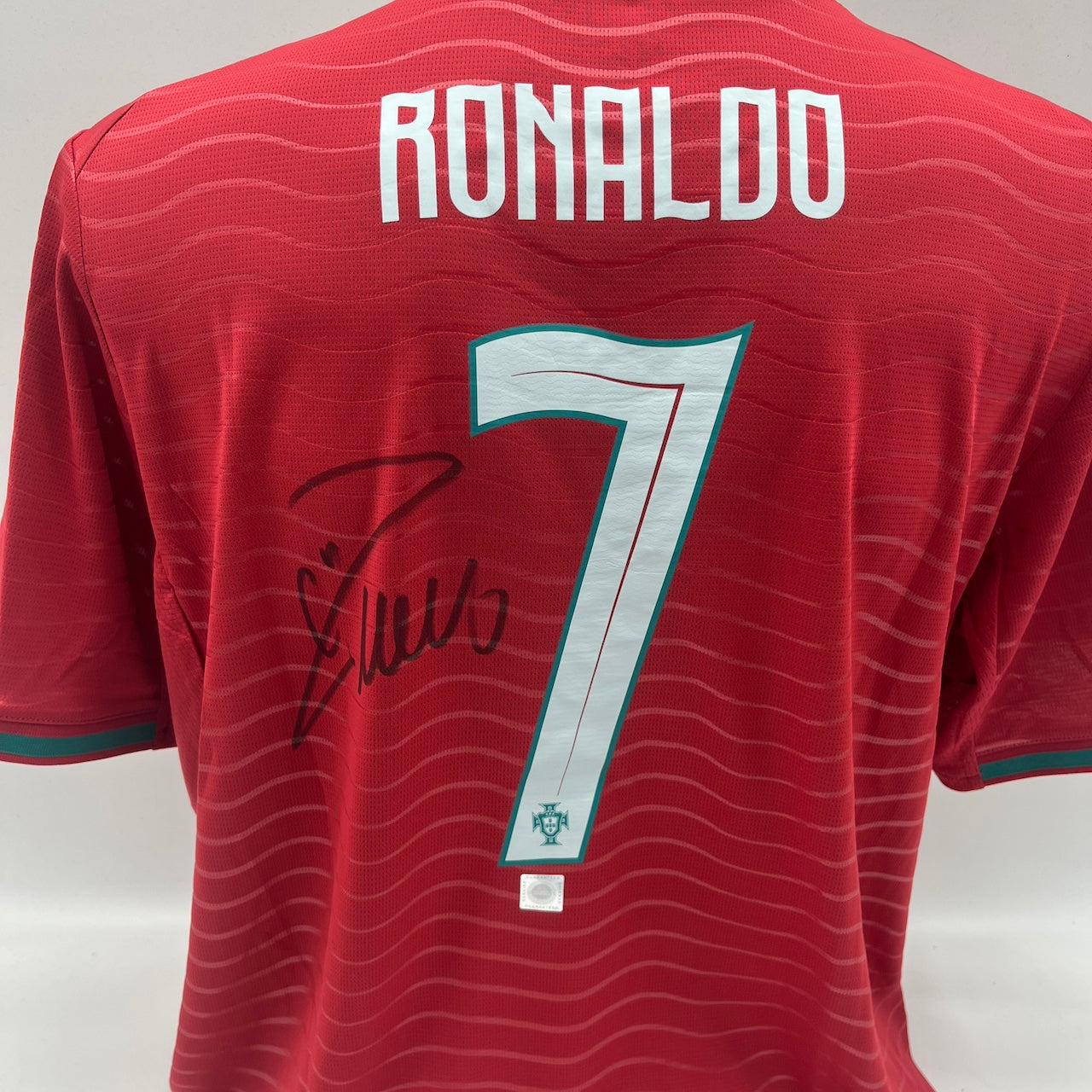Portugal Trikot Cristiano Ronaldo signiert Autogramm COA Fußball 2026 Rot XL