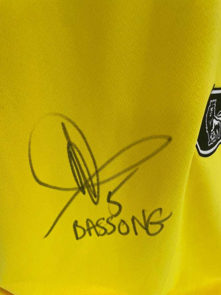 Norwich City Jersey Sebastien Bassong signed autograph football England errea XL