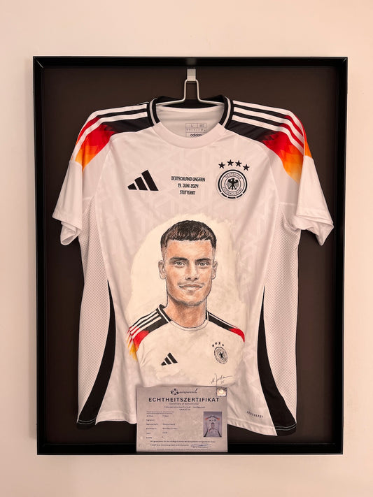 DFB Trikot Portrait Florian Wirtz handgemalt im Rahmen L