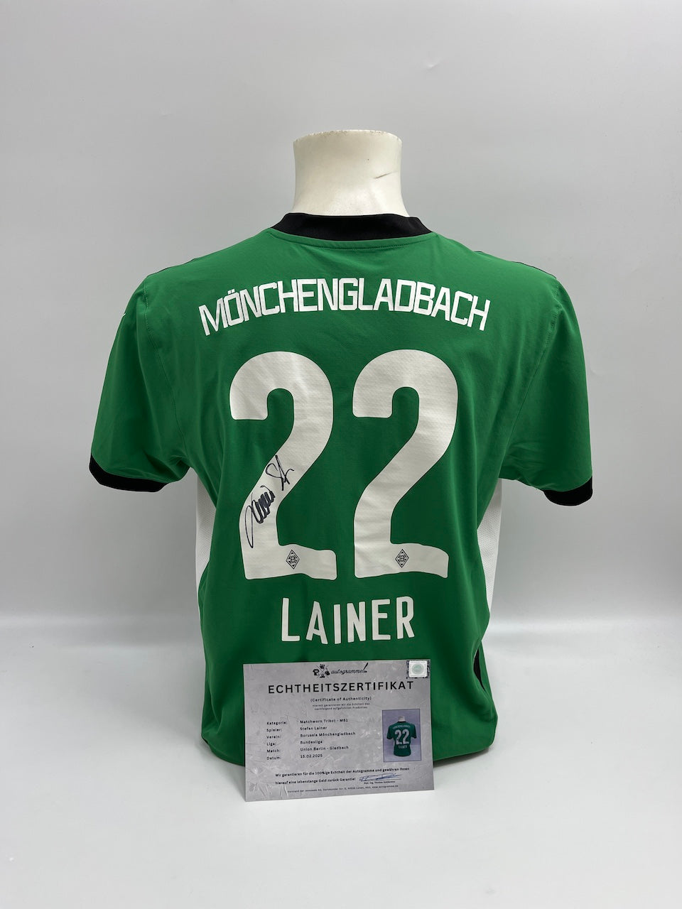 Matchworn Gladbach jersey worn & signed by Stefan Lainer 15.02.2025