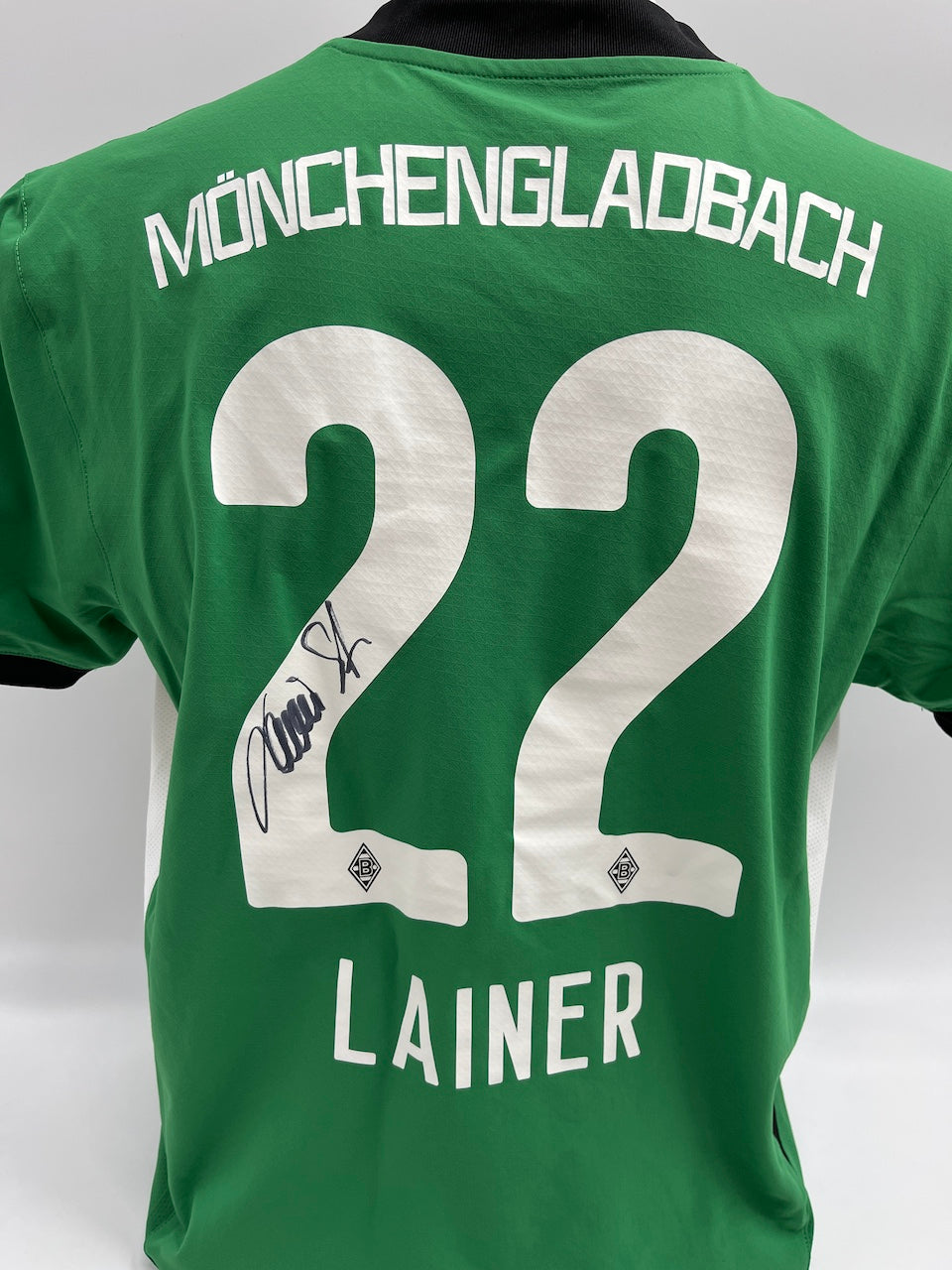 Matchworn Gladbach jersey worn & signed by Stefan Lainer 15.02.2025