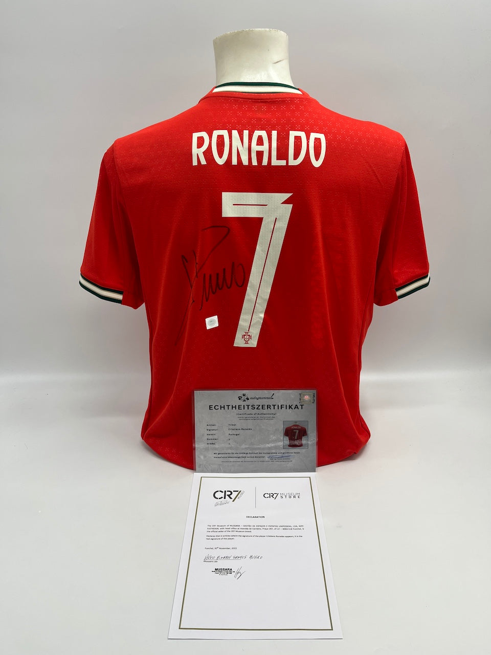 Portugal Trikot Cristiano Ronaldo signiert Autogramm COA Fußball L