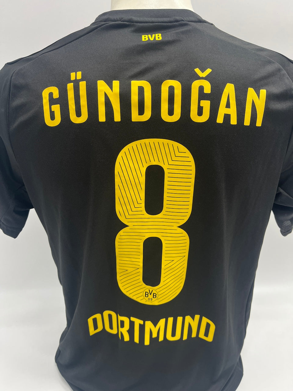 Matchworn Dortmund jersey worn by Ilkay Gündogan 05.12.2015 Wolfsburg-BVB