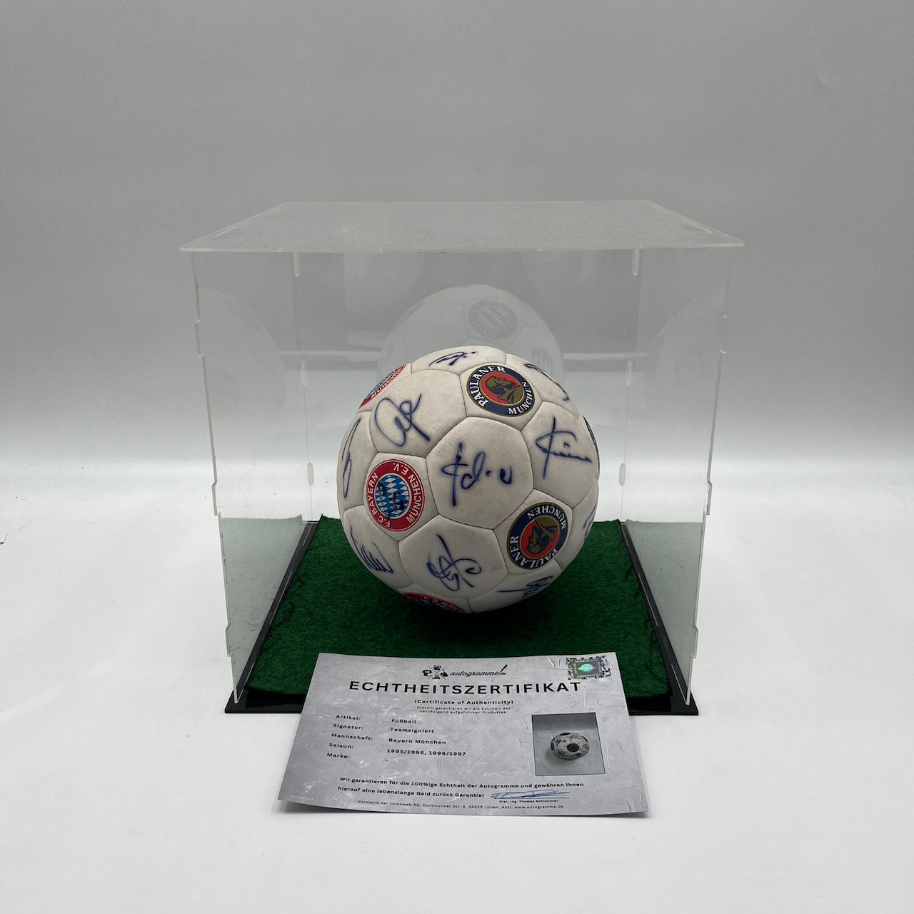 Bayern München Fußball Teamsigniert 1995/1996/1997 Autogramme Bundesliga Ball