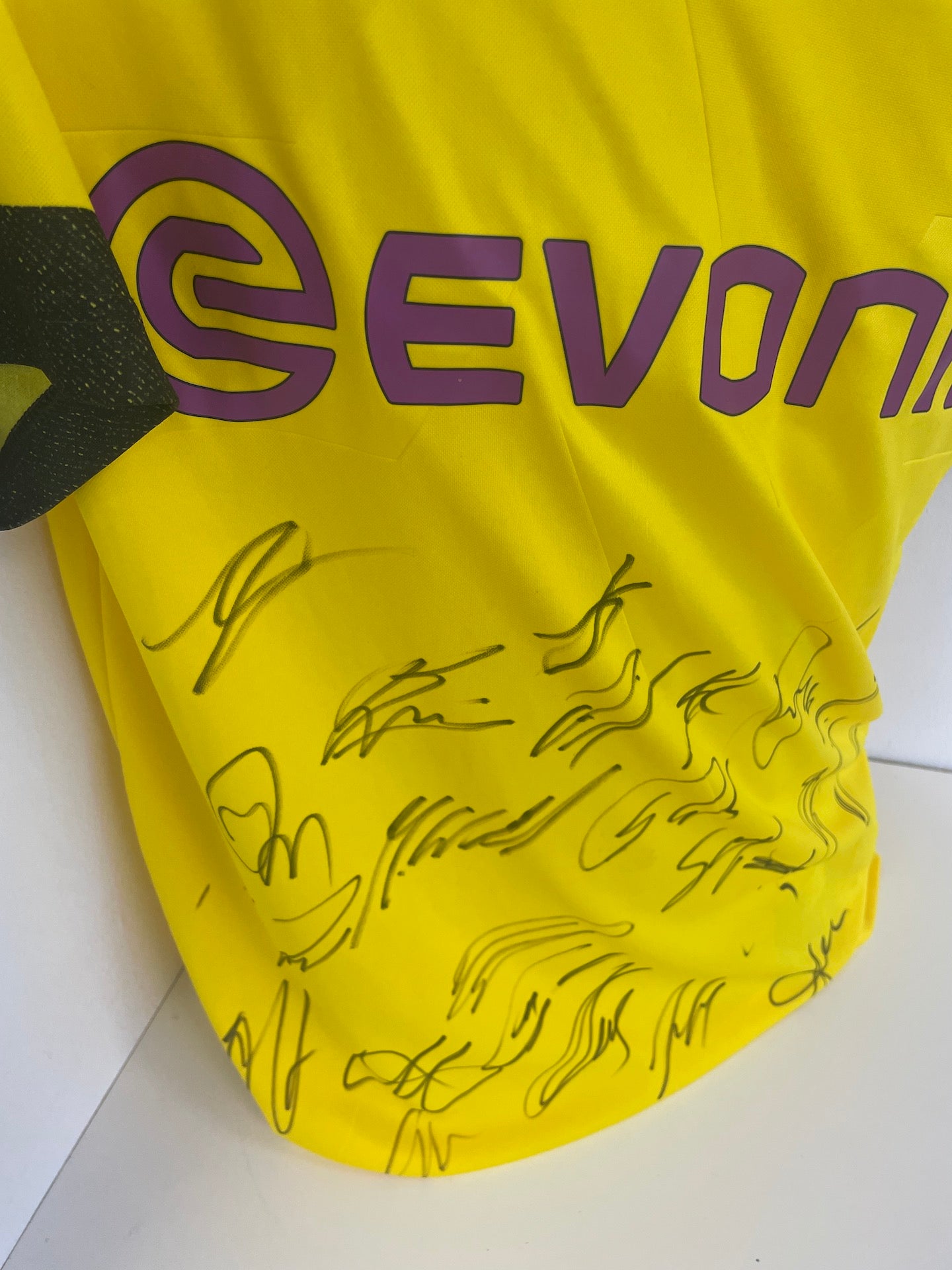 BVB jersey 2018/2019 team signed Borussia Dortmund COA Puma L