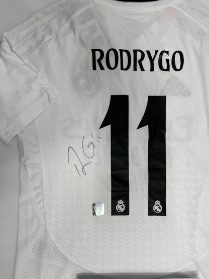 Real Madrid Trikot Rodrygo signed Coa Adidas Football 140 as part of COA Adidas