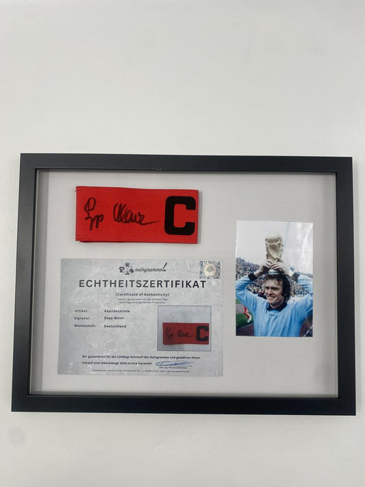 Kapitänsbinde Sepp Maier signiert im Rahmen DFB Fußball COA  Autogramm