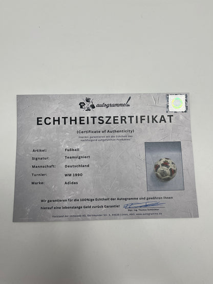 Fußball Teamsigniert WM 1990 in Vitrine DFB Unterschrift Autogramm Adidas Ball