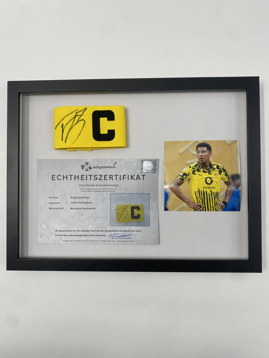 Kapitänsbinde Jobe Bellingham signiert im Rahmen Borussia Dortmund Autogramm COA