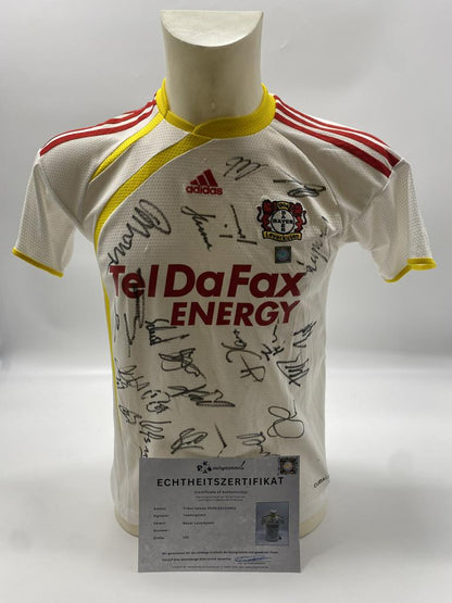 Bayer Leverkusen jersey, 2009/2010/2011 season, team signed, autographed, COA Adidas 152